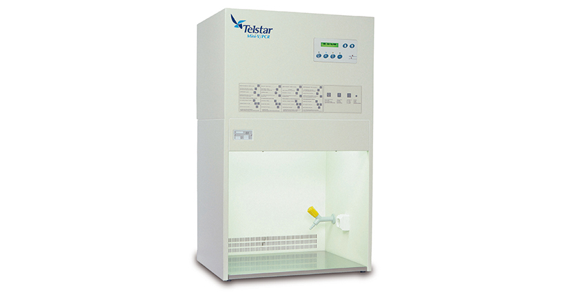 CABINA DE FLUJO LAMINAR TELSTAR PARA MANIPULACIÓN DE MUESTRAS EN CONDICIONES DE ESTERILIDAD. INCLUYE KIT DE ESTERILIZACIÓN POR UV. FILTRO ABSOLUTO HEPA.