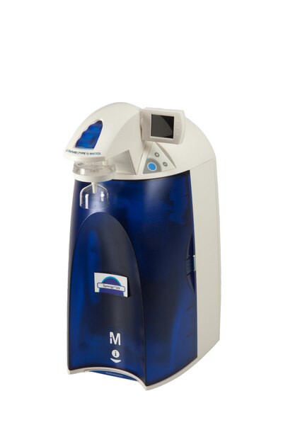 SISTEMA PURIFICADOR DE AGUA TIPO SYNERGY UV, PRODUCE 1.2L/MIN DE AGUA TIPO I GRADO ANALITICO A PARTIR DE UN SISTEMA QUE PRODUSCA AGUA PRETRATADA DE OSMOSIS, DESTILADA O DESIONIZADA.